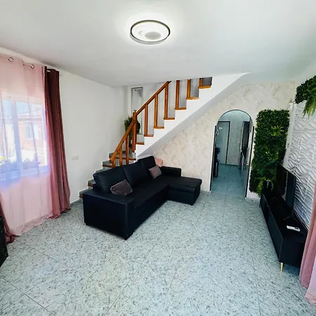 Privado Piscina A 5min De La Playa Y Centro Jacuzzi Barbacoa Wifi Aire Vakantiehuis