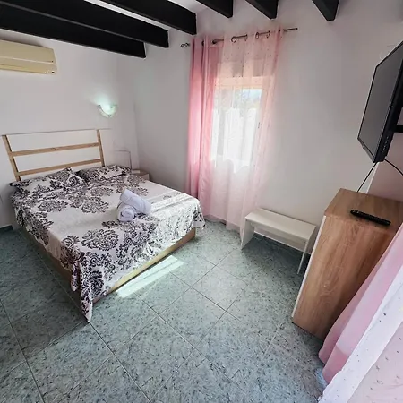 Privado Piscina A 5min De La Playa Y Centro Jacuzzi Barbacoa Wifi Aire Vakantiehuis *