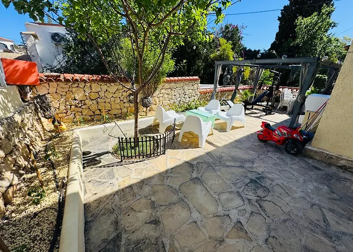 Privado Piscina A 5min De La Playa Y Centro Jacuzzi Barbacoa Wifi Aire Кальпе